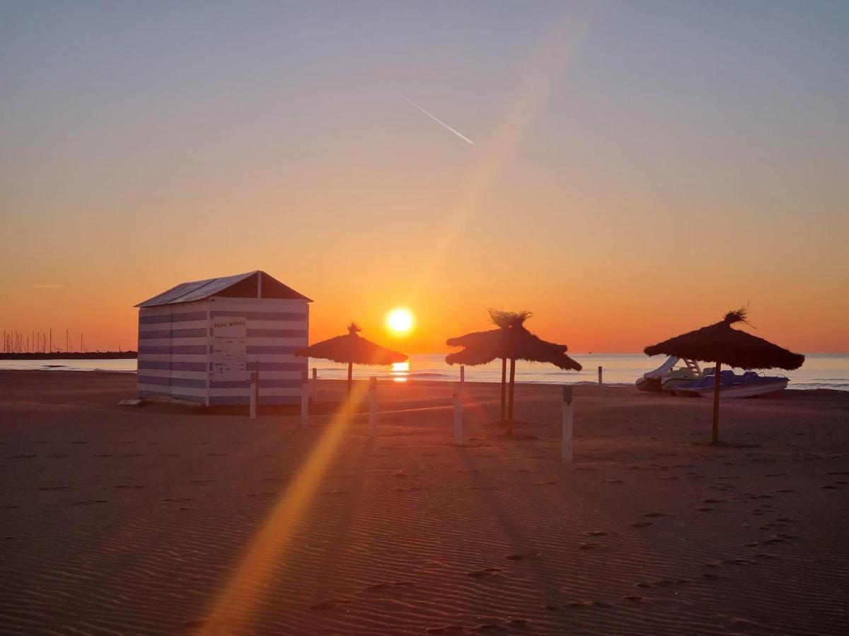 Mobil-Home Confort Tv Clim Narbonne-Plage Esterno foto