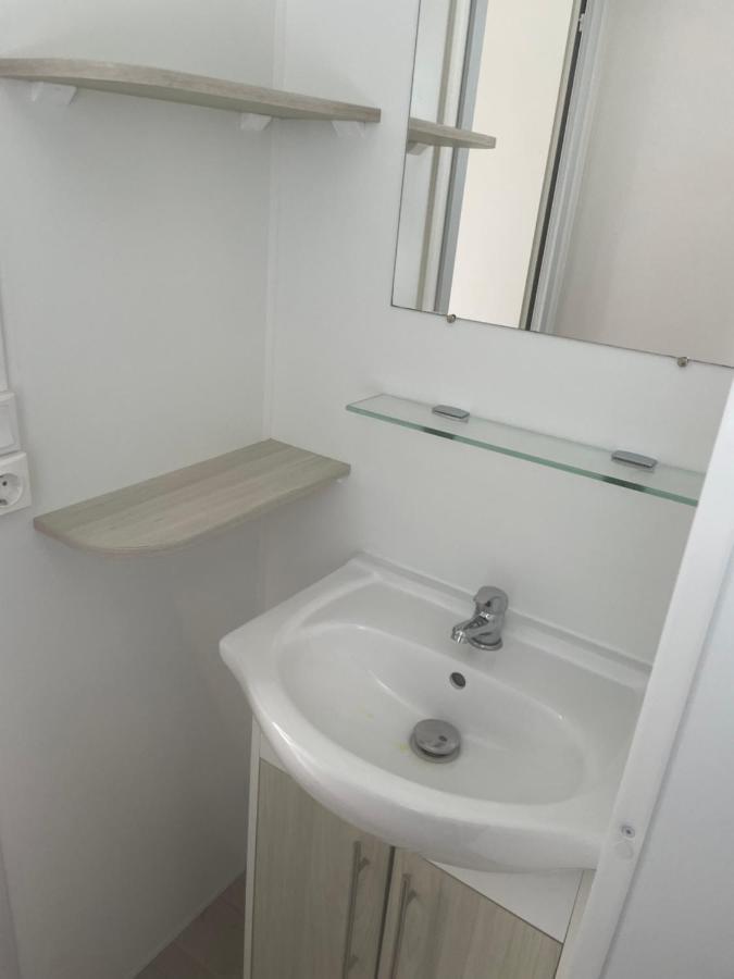 Mobil-Home Confort Tv Clim Narbonne-Plage Esterno foto